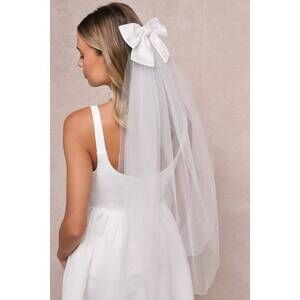 Lulus Dreamy Affection White Satin Tulle Bow Veil - Size One Size